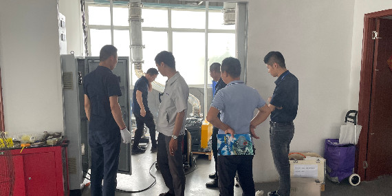 上海恩拓博機(jī)械--渦輪鼓風(fēng)機(jī)實(shí)驗階段